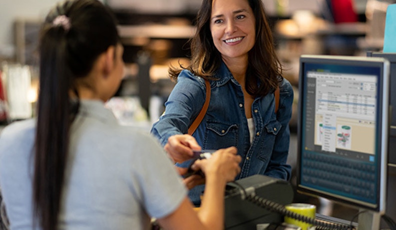 E CS Build Customer Loyalty Grow Sales 2column E CS Build Customer Loyalty Grow Sales 2column